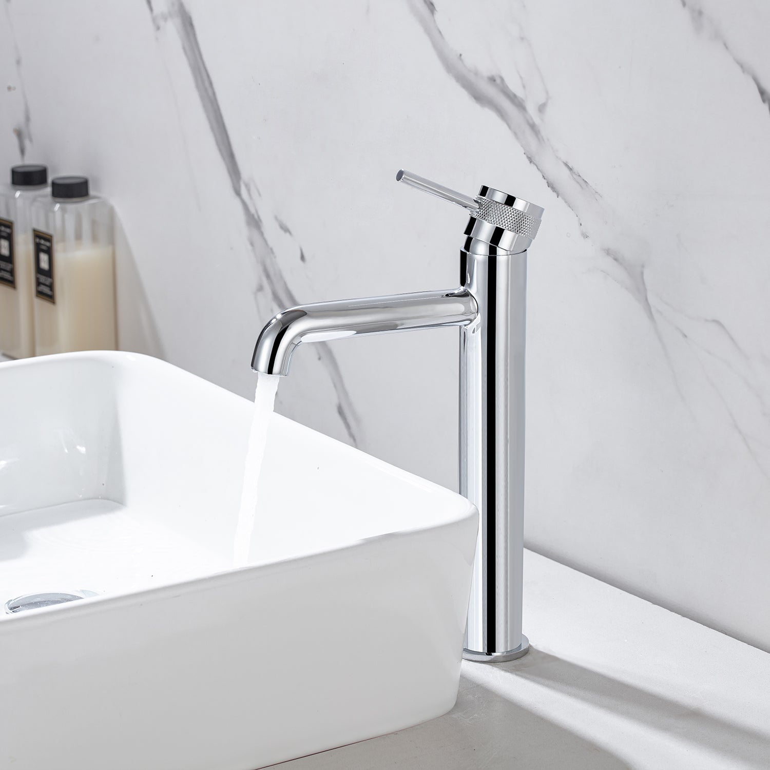 Grifo de lavabo Diamond caño alto