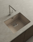 Zie 50 Roc Stone®