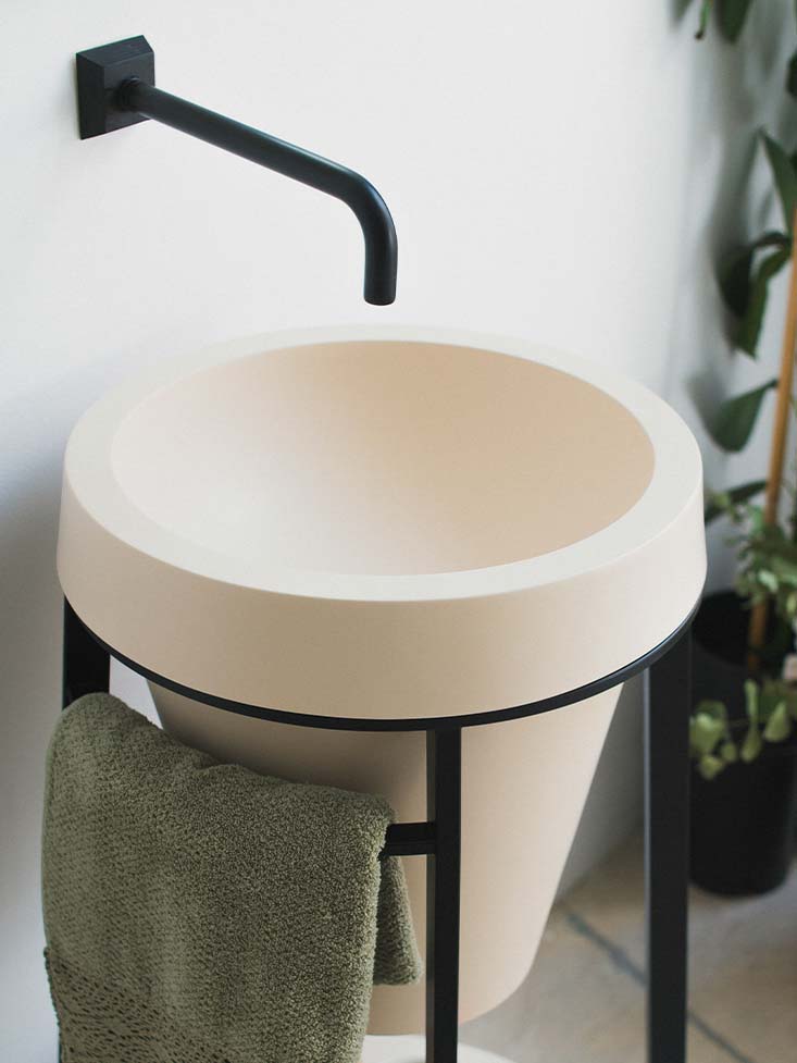 Panela avec structure conique