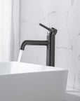 Grifo de lavabo Diamond caño alto